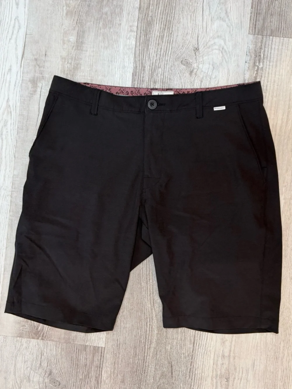 7 Diamonds Performance Dynamic 10” Stretch Short Bundle Black Tan Mens 32” Waist